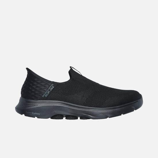 SKECHERS Slip-Ins Go Walk 7 - Easy on 2 Walking Shoes