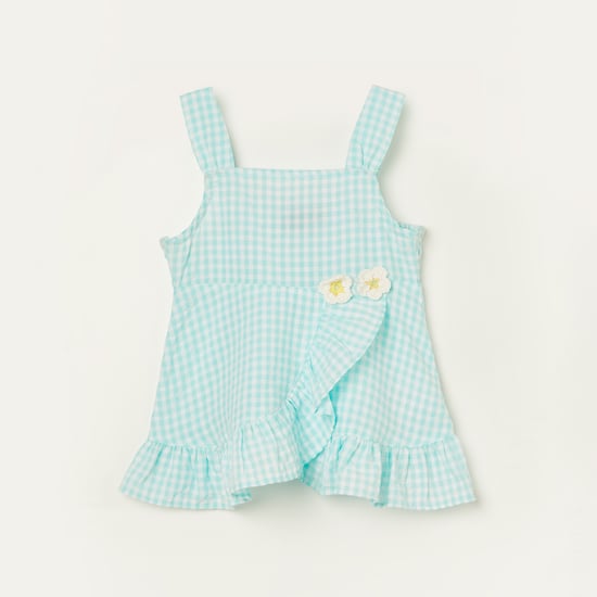 JUNIORS Checked Ruffle Detail Top