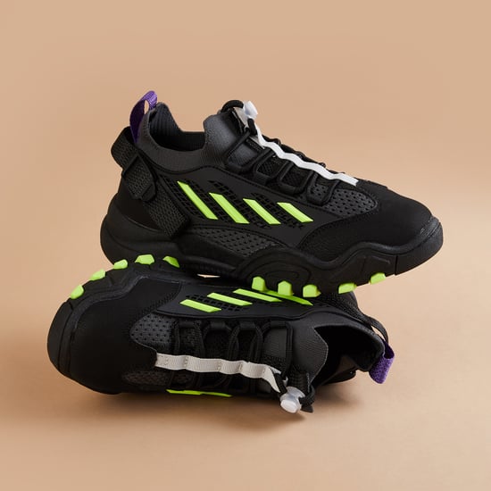 FAME FOREVER Striped Sports Shoes