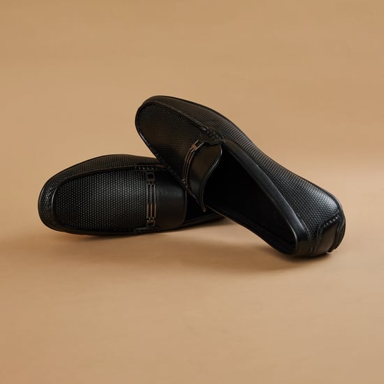 CODE Textured Loafers