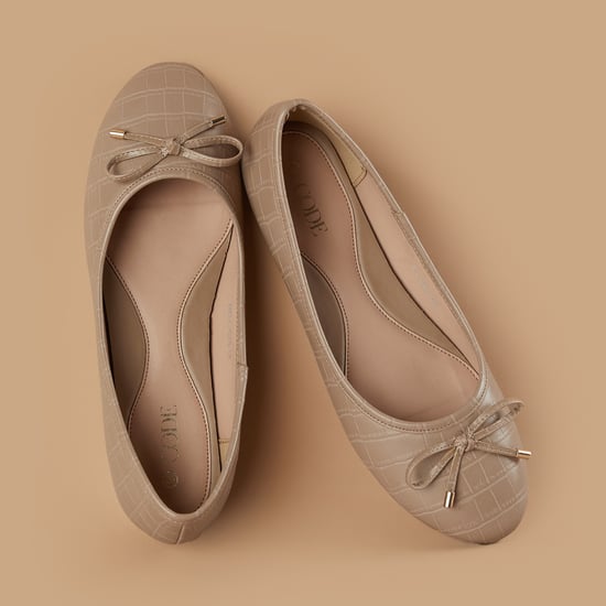 CODE Bow Accent Ballerinas