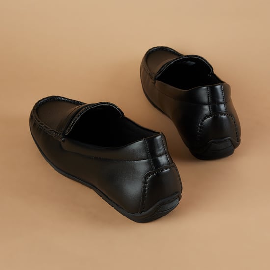 Code By Gentry executive shows Elegant Black Perforated Men\'s Slip-On Loafers Gentry Men main image 4