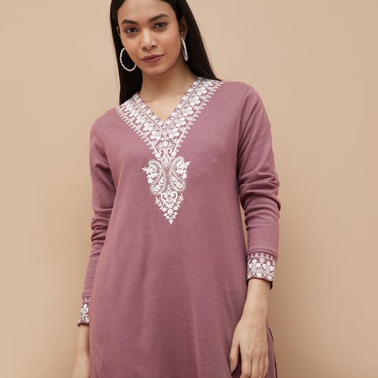 MELANGE Embroidered Straight Winter Kurta Set | Pink