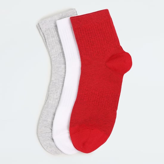 Women Assorted Ankle-Length Socks - Pack of 3