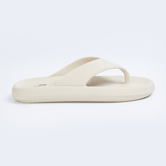 Women T-Strap Flip Flops