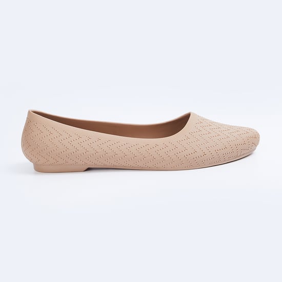 Women Perforations Ballerinas