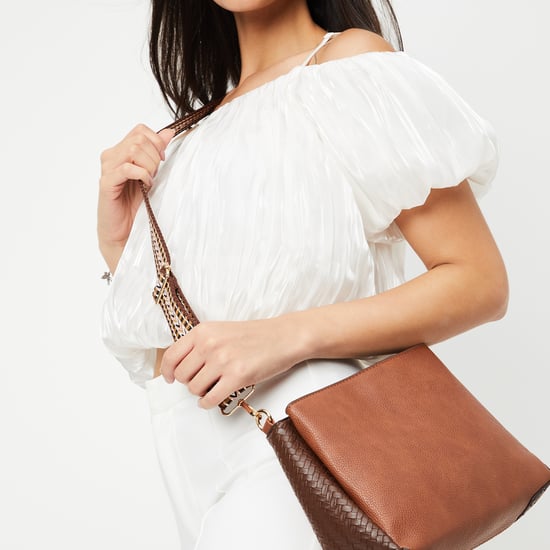 Women Textured Sling Bag
