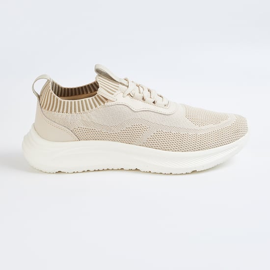 Men Mesh Sports Shoes