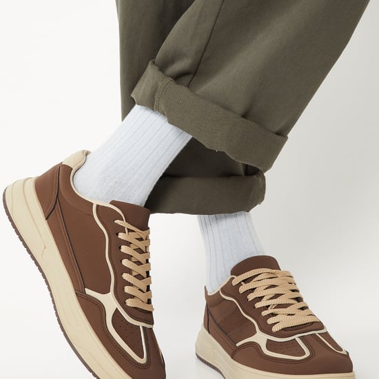 Men Colourblocked Sneakers