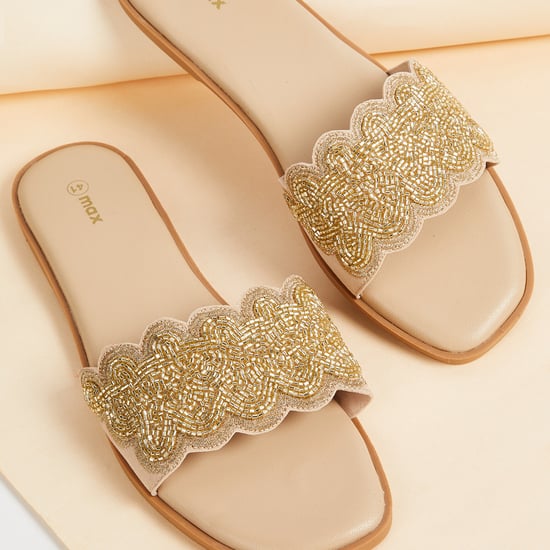 Women Embellished Flats