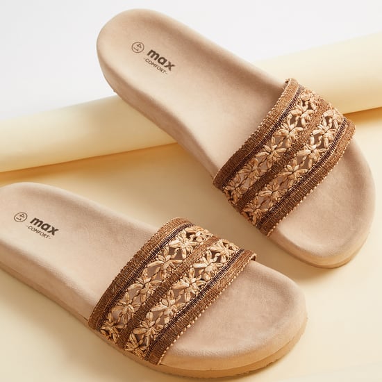 Women Woven Design Flats