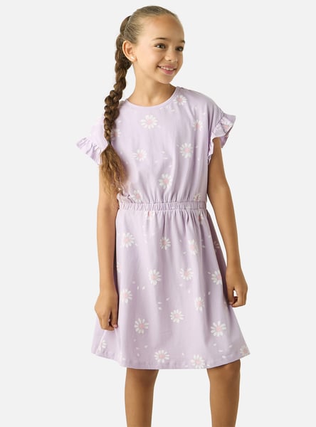 Juniors All-Over Floral Print A-line Dress with Ruffle Sleeves