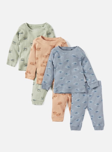 Juniors All-Over Animal Print T-shirt with Pyjamas - Set of 3