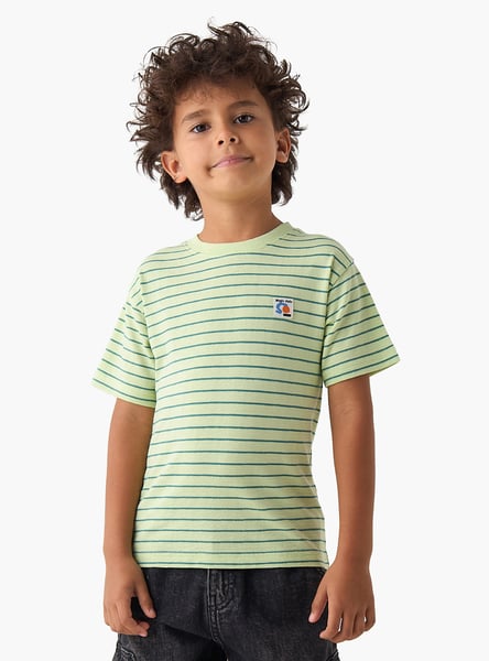 Juniors Striped T-shirt