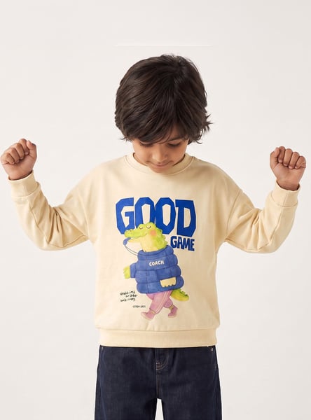 Juniors Graphic Print Sweatshirt