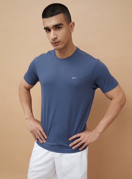 FAME FOREVER ACTIVE Solid Sports T-shirt
