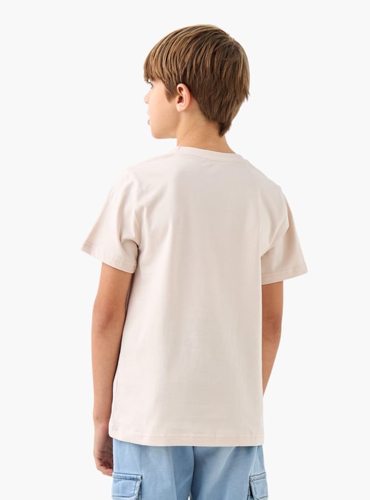 Juniors Graphic Print Crew Neck T-shirt with Short Sleeves