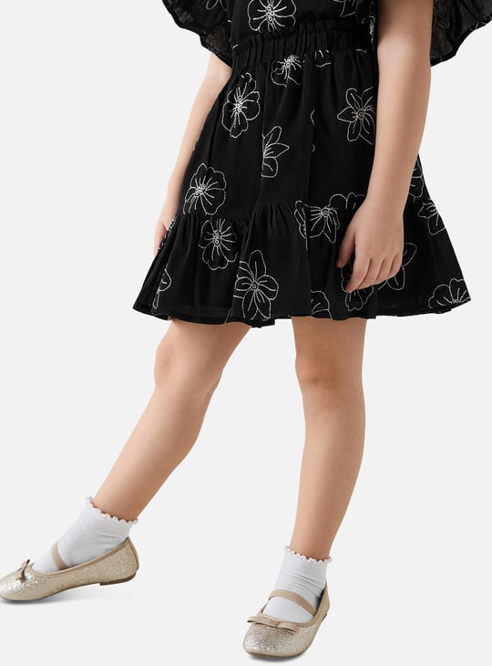 Juniors Floral Embroidered Top and Skirt Set