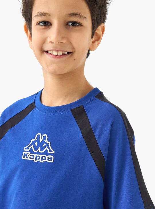 Kappa Logo Print Raglan Sleeve T-shirt and Shorts Set