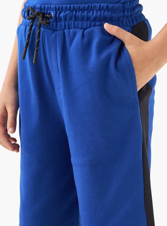 Kappa Logo Print Raglan Sleeve T-shirt and Shorts Set