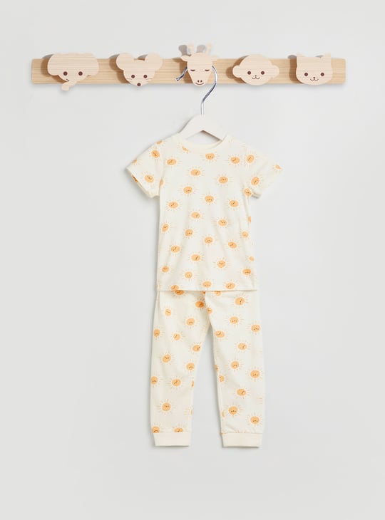 Juniors Printed T-shirt and Pyjama Set