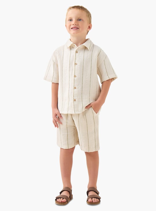 Juniors Embroidered Shirt and Shorts Set