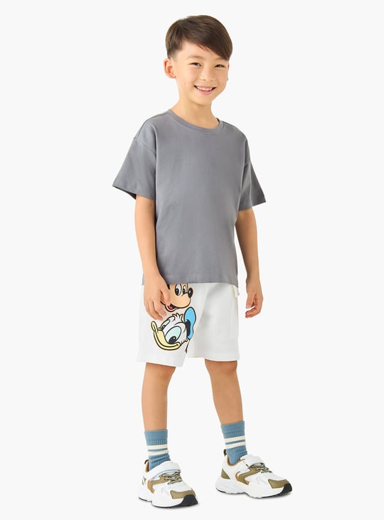 Mickey Mouse and Donald Duck Print Shorts with Cargo Pocket