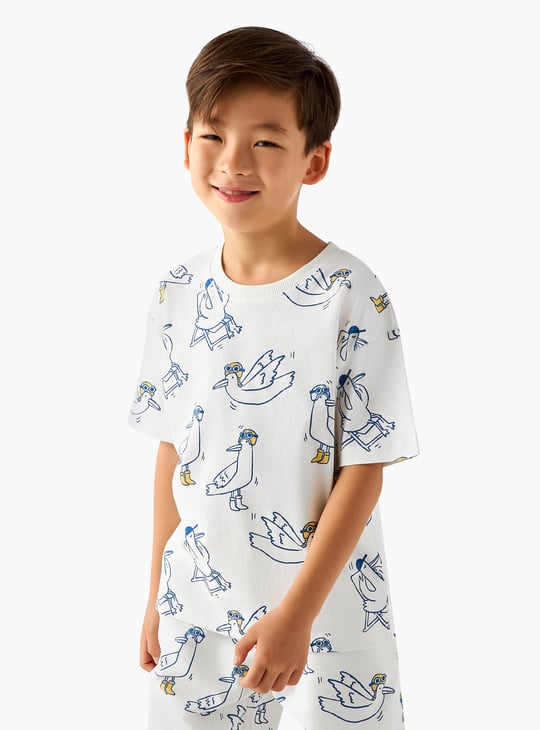 Juniors 3 Piece T-shirt and Shorts Set