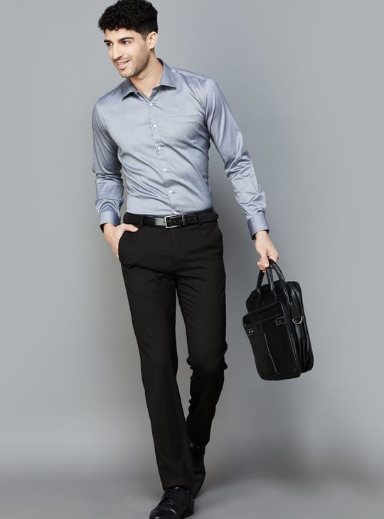 ARROW Men Solid Regular Fit Formal Trousers
