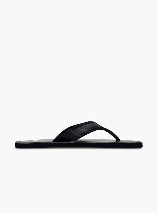 PUMA Men Solid Flip Flops