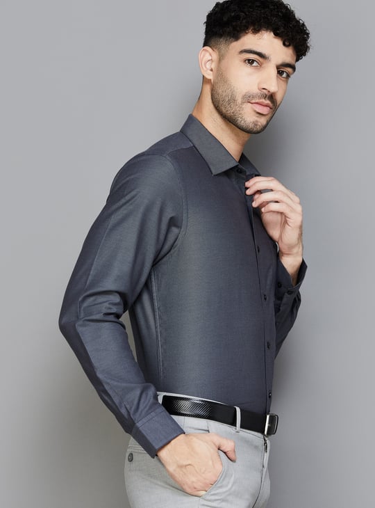 ARROW Men Solid Regular Fit Formal Shirt