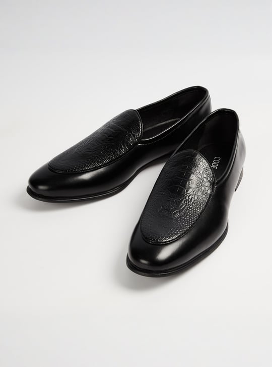 CODE Textured Slip-On Shoes