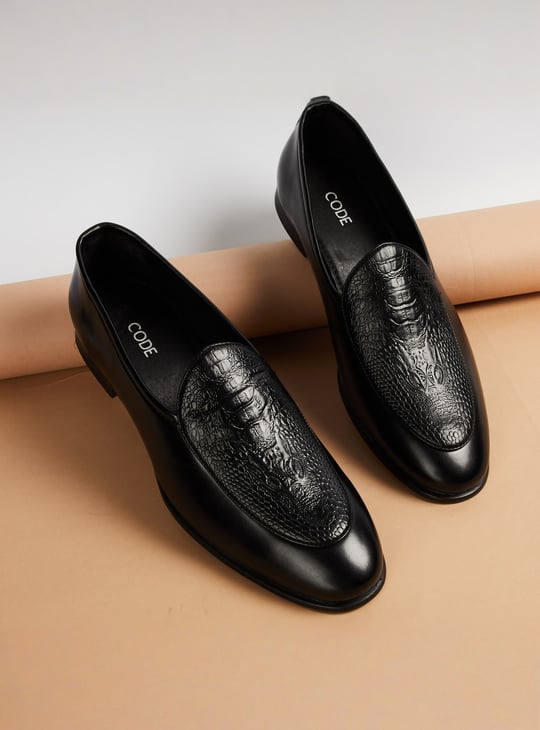 CODE Textured Slip-On Shoes