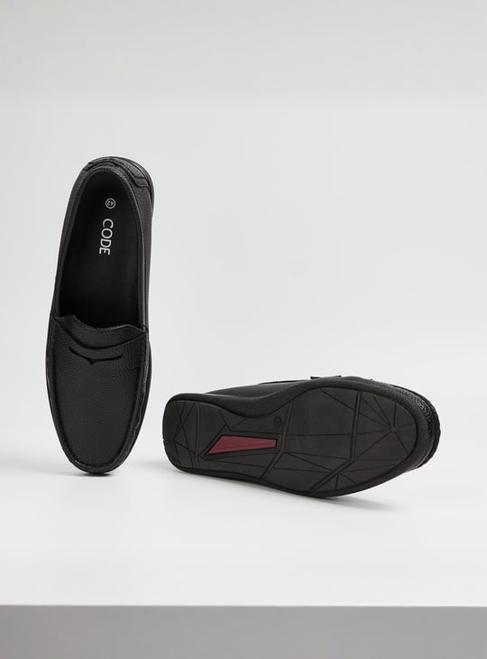 CODE Textured Loafers