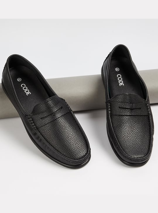 CODE Textured Loafers