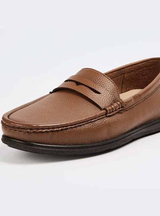 CODE Textured Loafers
