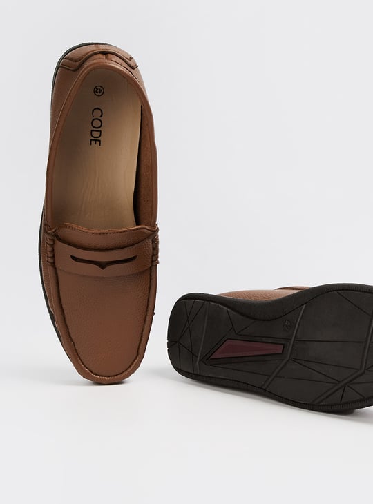CODE Textured Loafers
