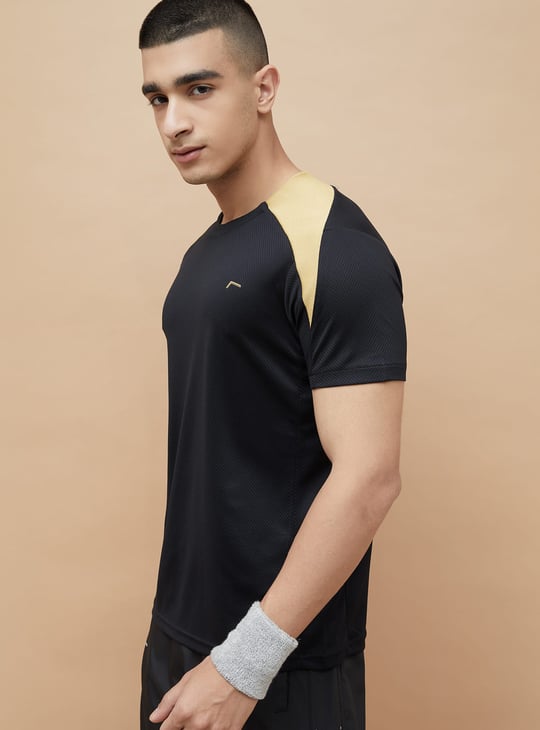 FAME FOREVER ACTIVE Colourblock T-shirt
