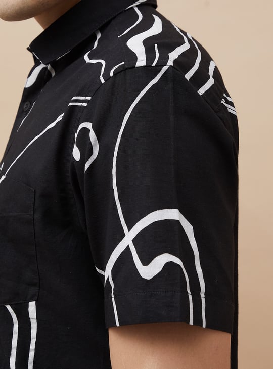 CODE Printed Regular Fit Shirt