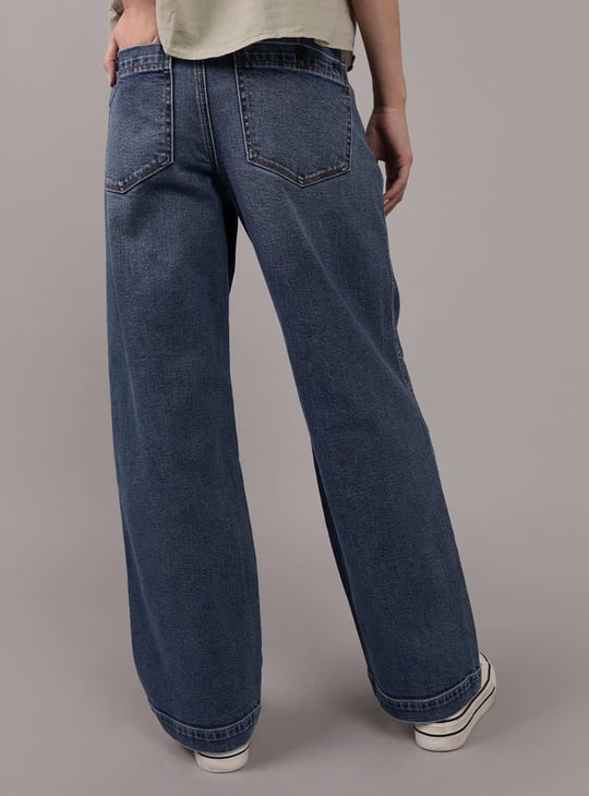 AMERICAN EAGLE Medium Wash Strigid Stovepipe Jeans (Straight)