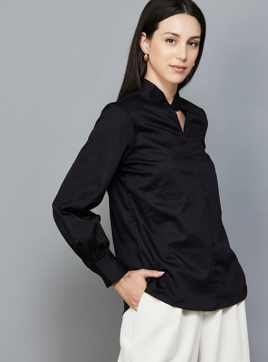 AND Solid Keyhole Neck Top