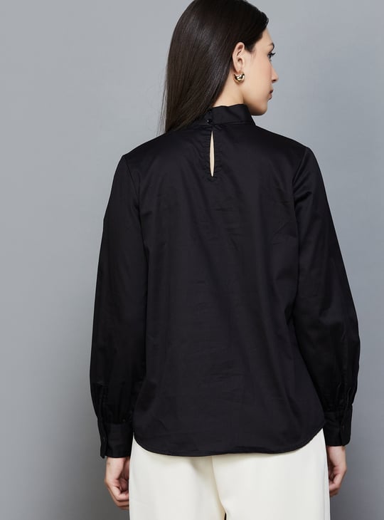 AND Solid Keyhole Neck Top
