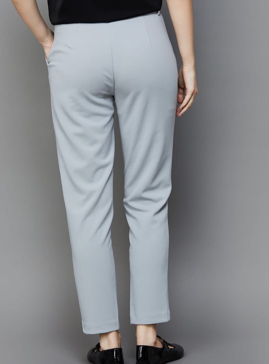 VAN HEUSEN Solid Regular Fit Formal Trousers