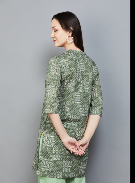AURELIA Printed Straight Kurti