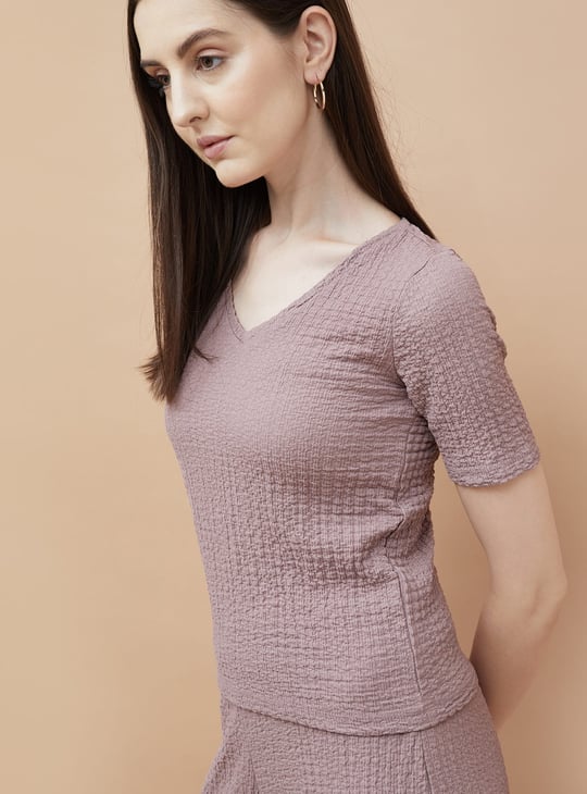CODE Textured V-Neck Top