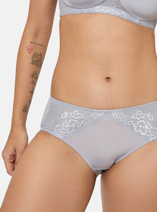 TRIUMPH Lace Hipster Panty