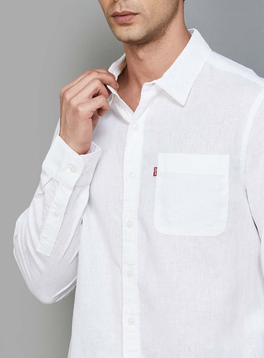 LEVI'S Solid Regular Fit Shirt