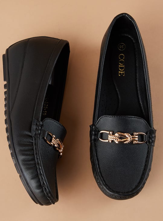 CODE Wedge Loafers with Chain Detail