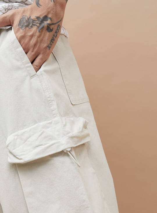 FORCA NXT Solid Regular Fit Parachute Pants