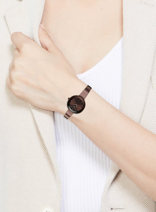 TITAN Raga Showstopper Analog Watch - 95276QM01